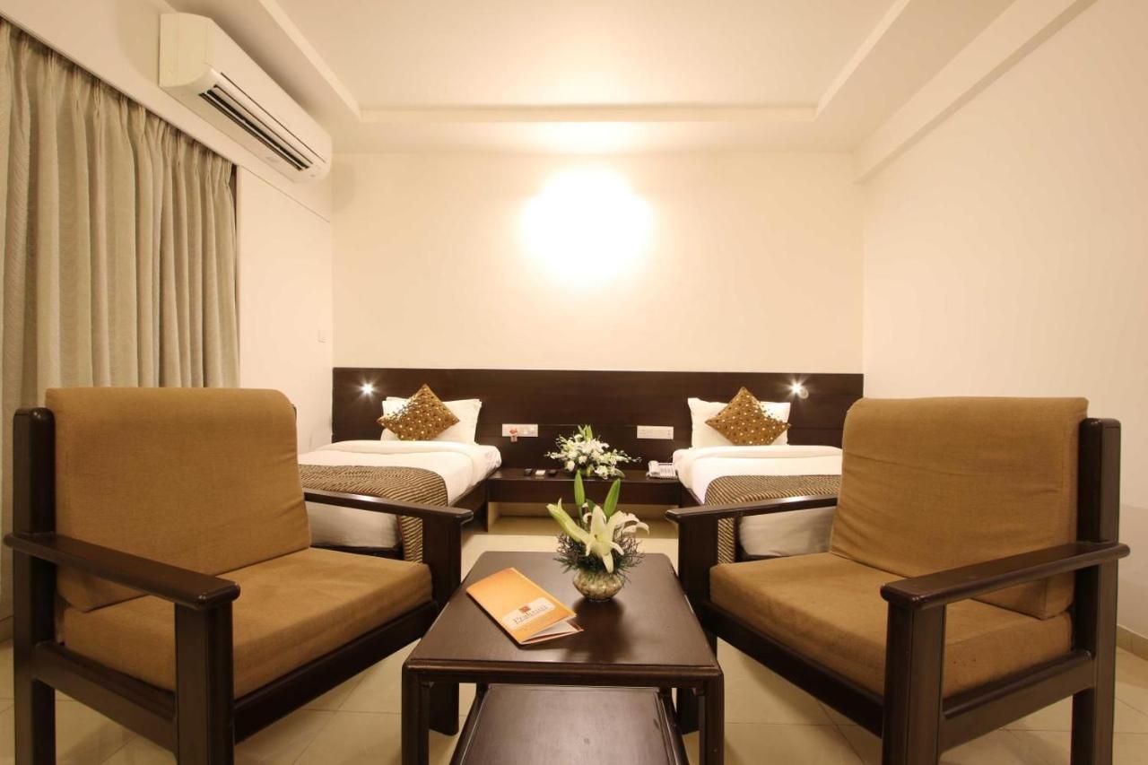 Prakruti Resort Vadodara Ngoại thất bức ảnh