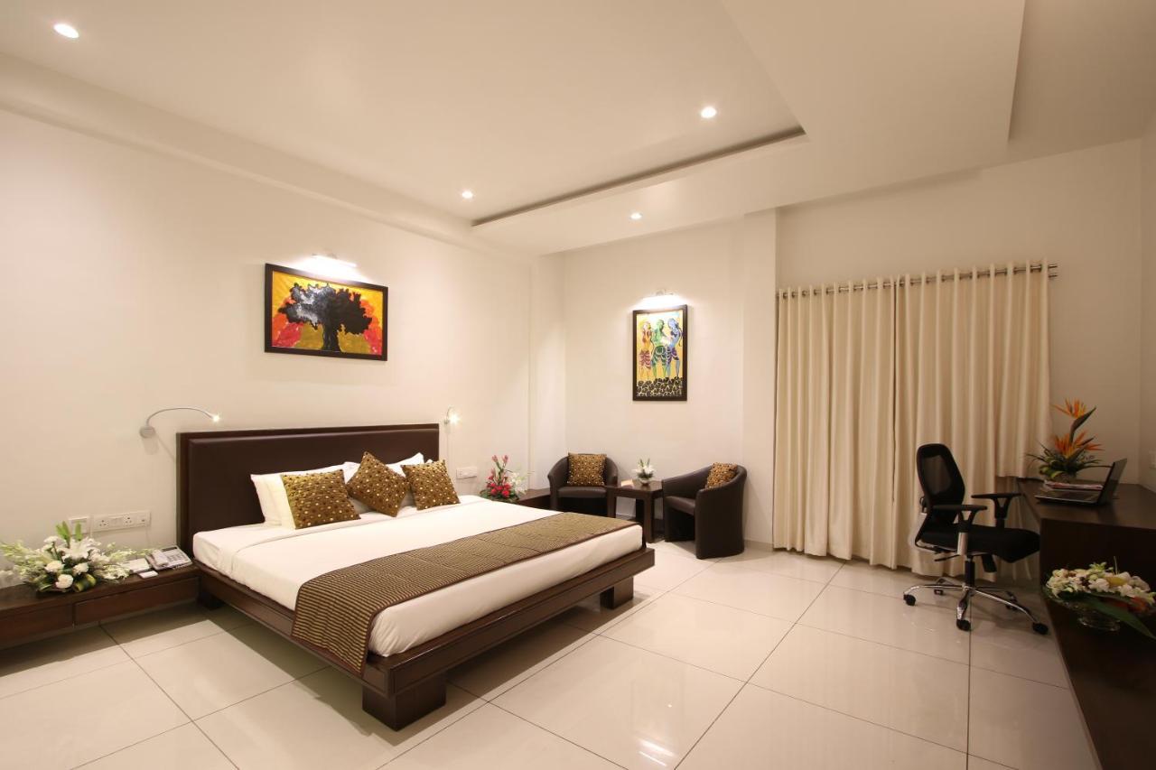 Prakruti Resort Vadodara Ngoại thất bức ảnh