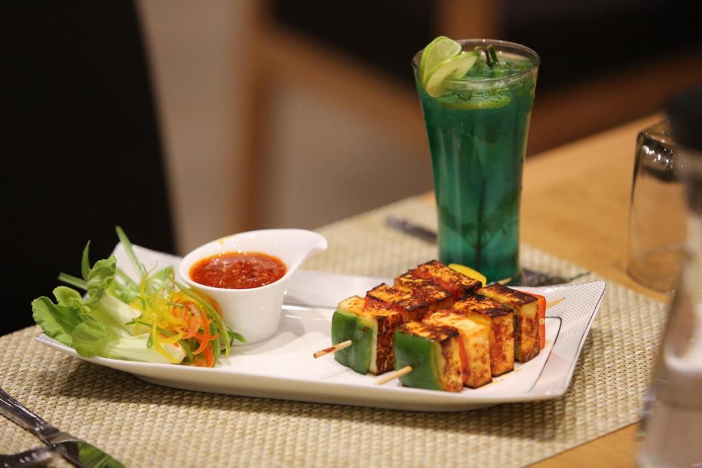 Prakruti Resort Vadodara Ngoại thất bức ảnh
