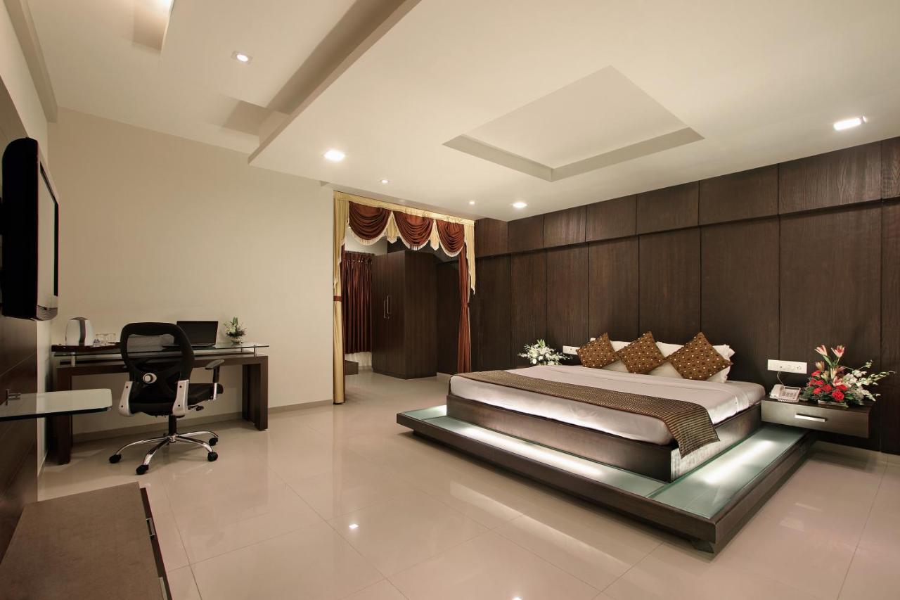 Prakruti Resort Vadodara Ngoại thất bức ảnh